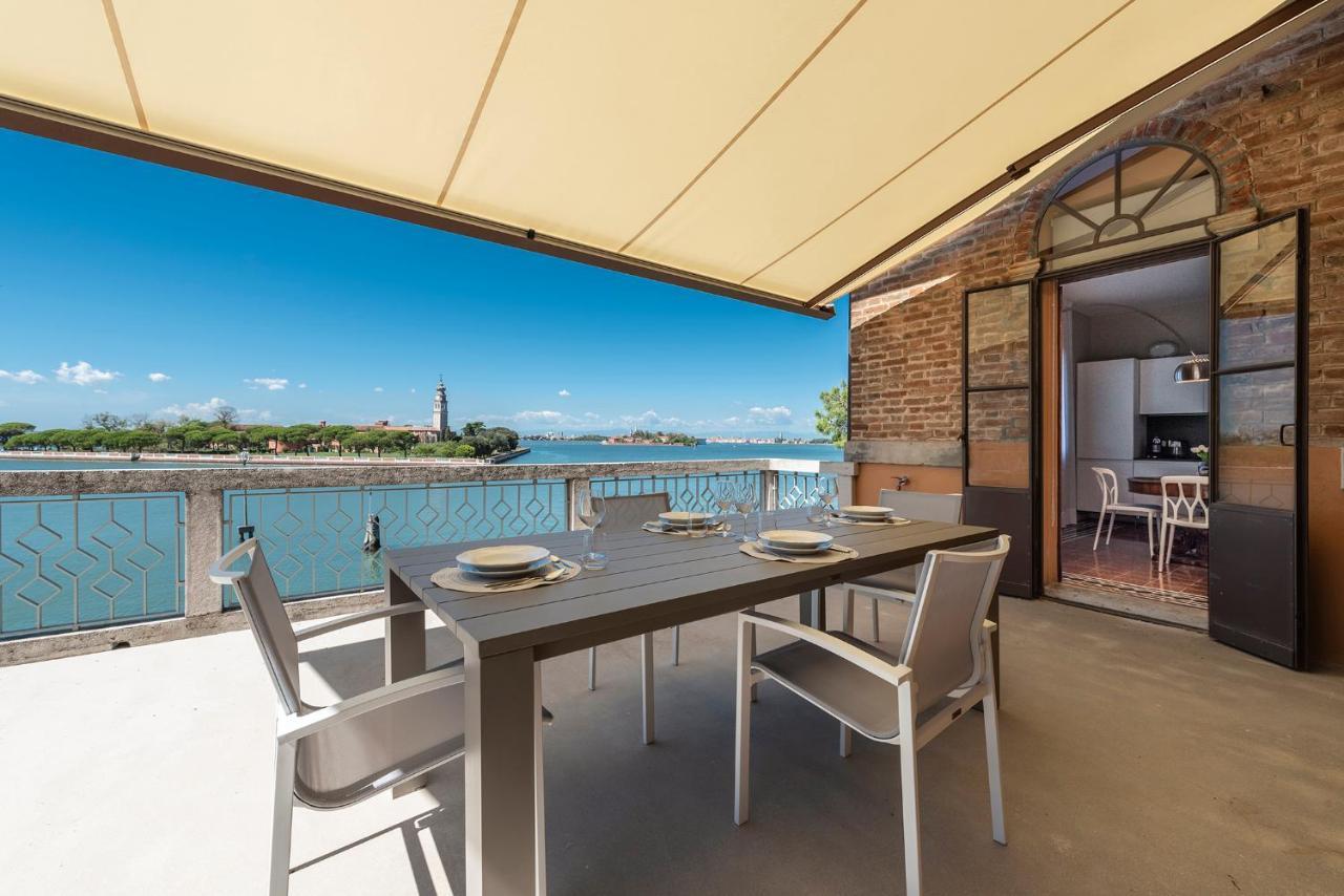 Ca' Delle Contesse - Villa On Lagoon With Private Dock And Spectacular View Lido de Venise Extérieur photo